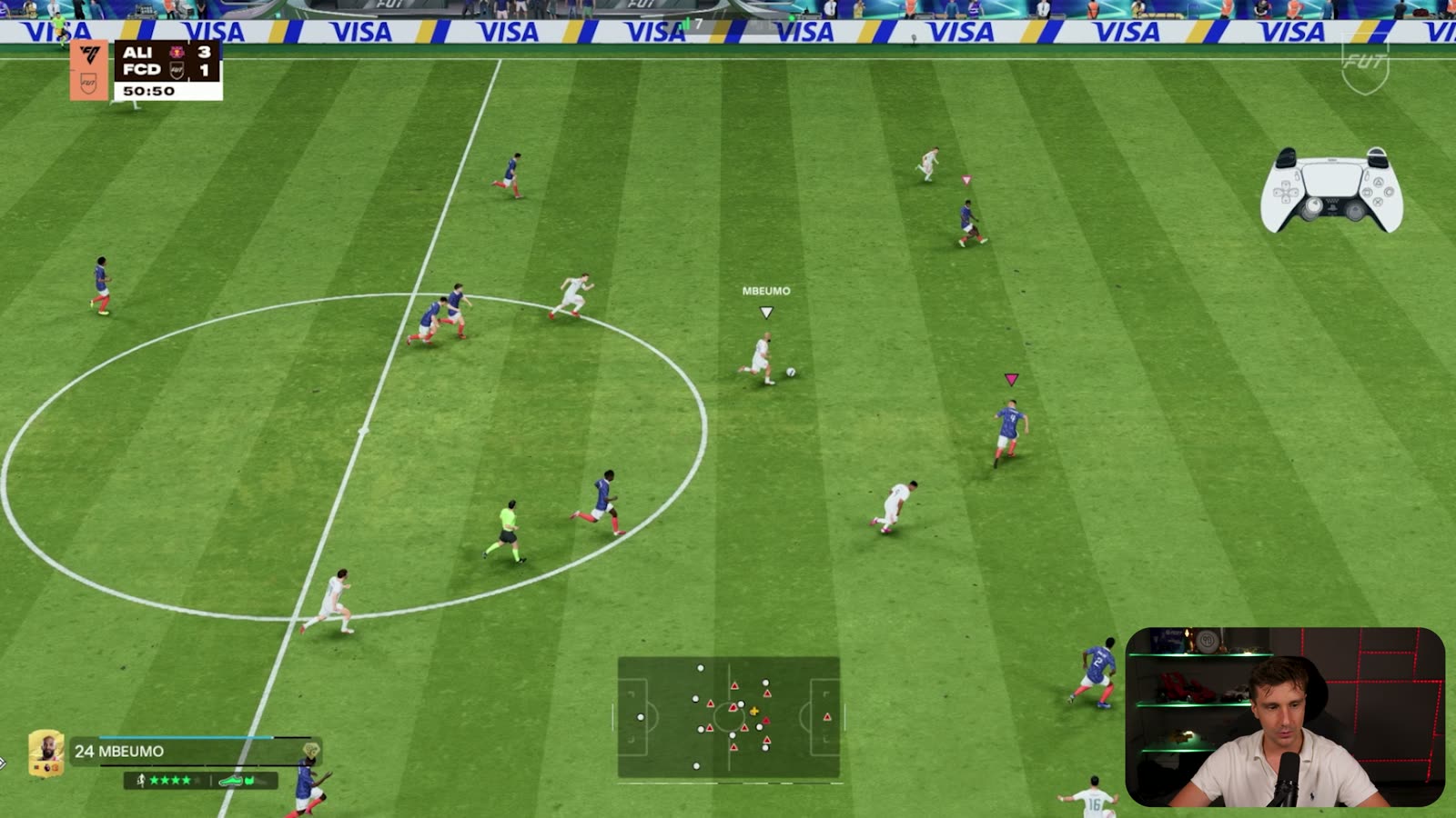 Piłka mija linię pomocników w EA FC 27, moment na zamknięcie drogi prostopadłej